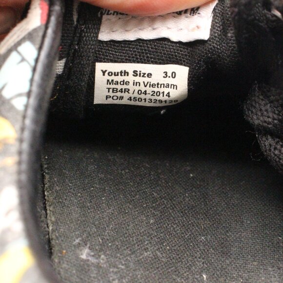 Vans x STAR WARS Era Classic Repeat Shoes Youth Size 3 - Picture 3 of 10
